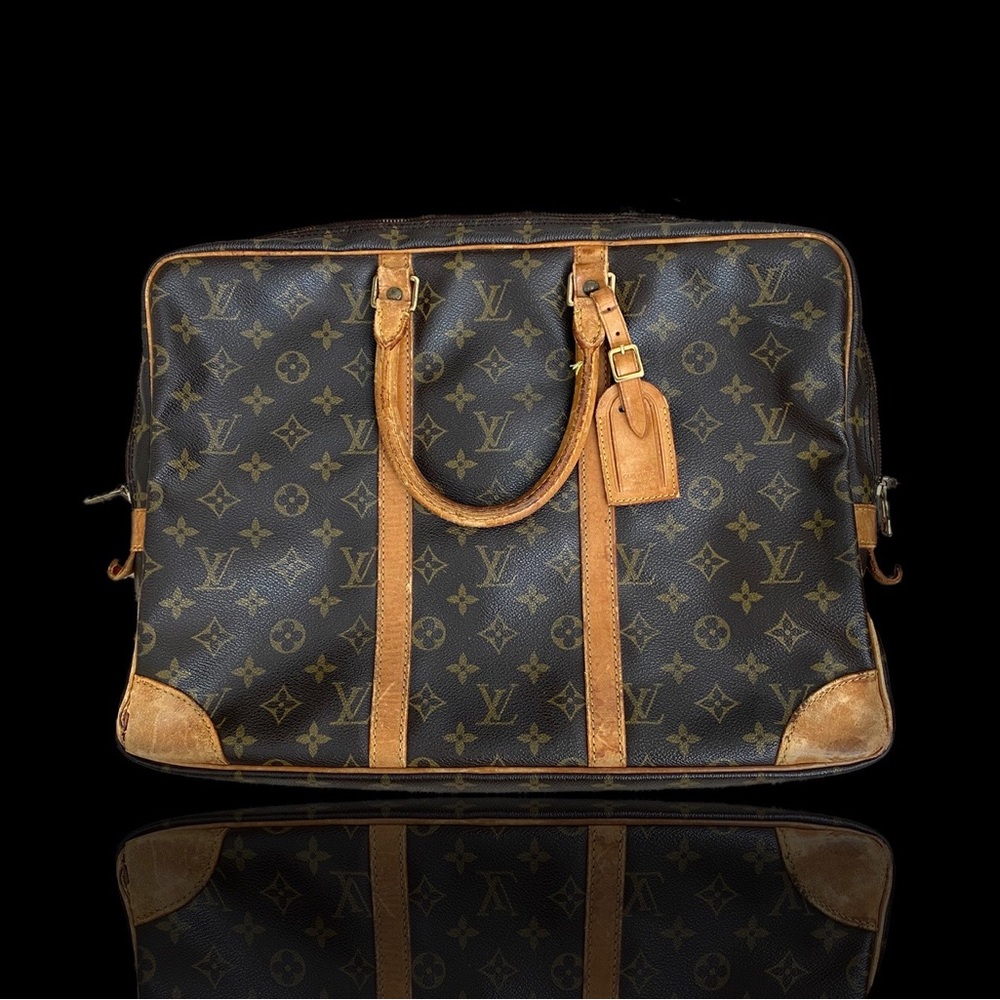 LOUIS VUITTON Monogram Porte-Documents Voyage GM